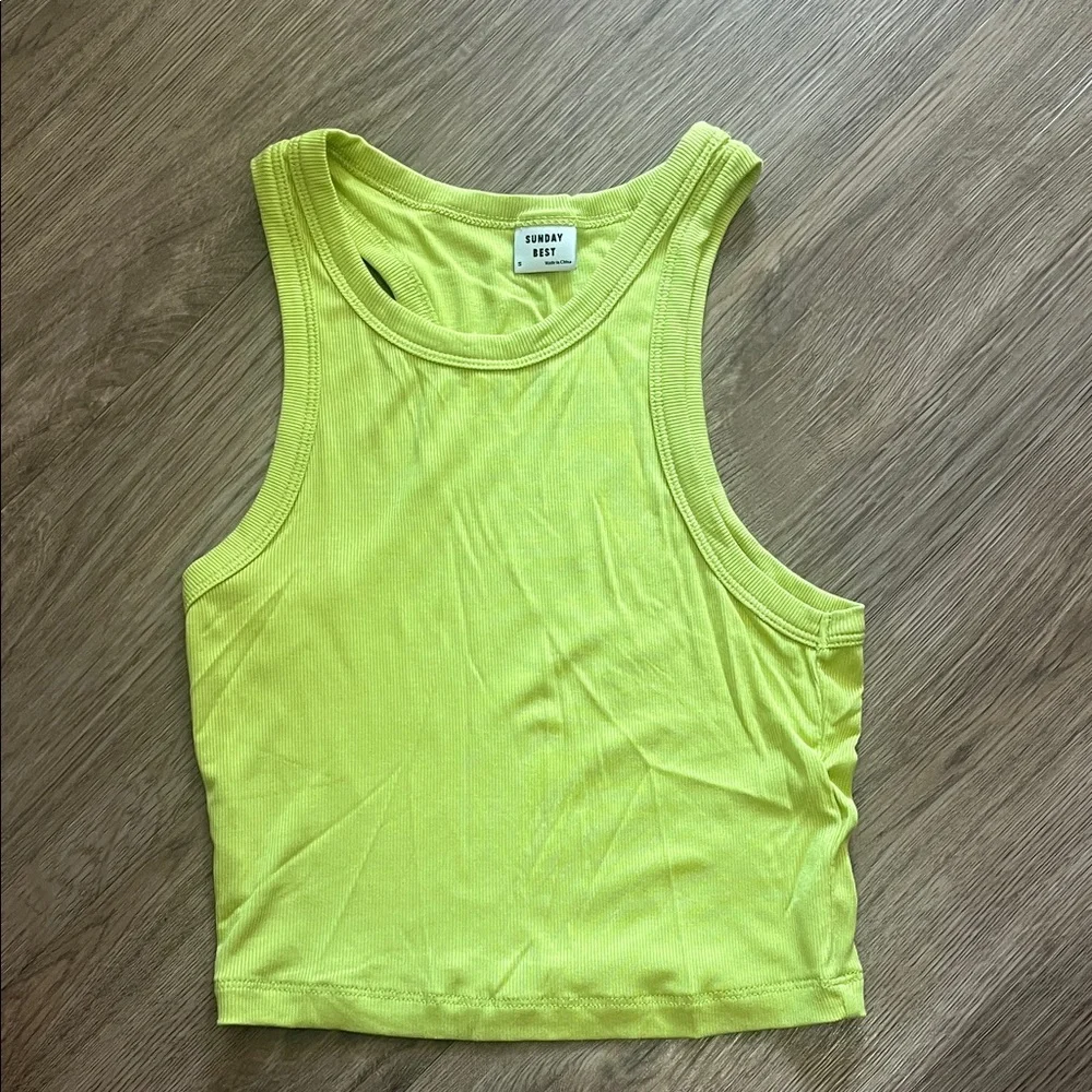 Neon green aritzia honor tank - Picture 1 of 2